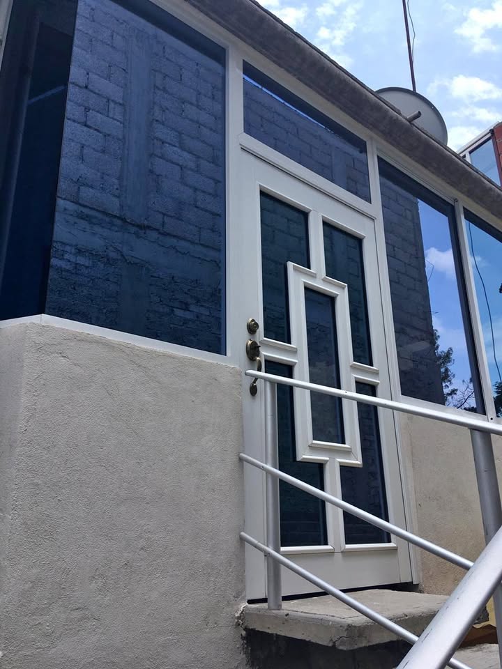 puertas de aluminio en Monterrey